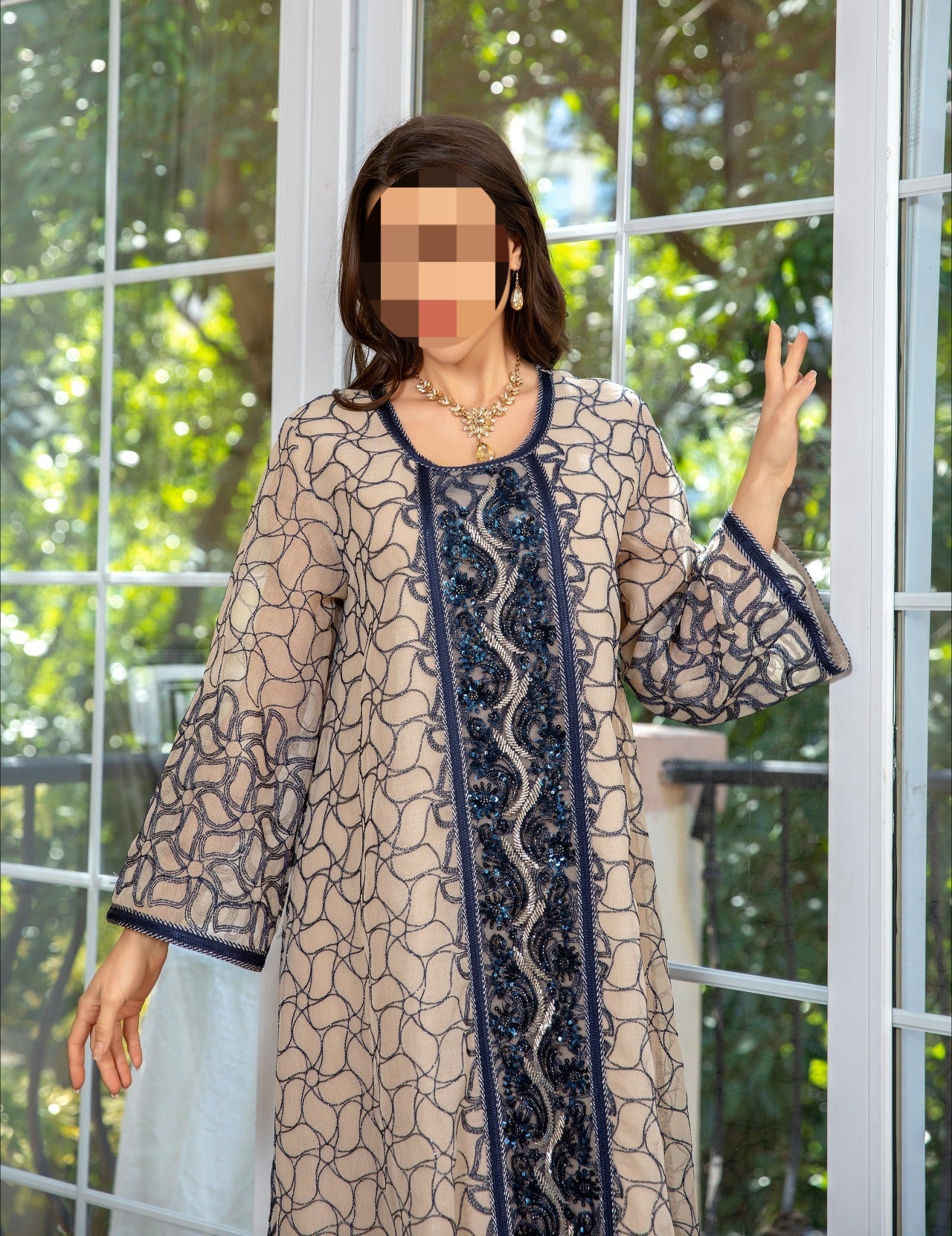 HS6668 A Simple and Elegant Long Dress Adorned with Mesh Embroidery.