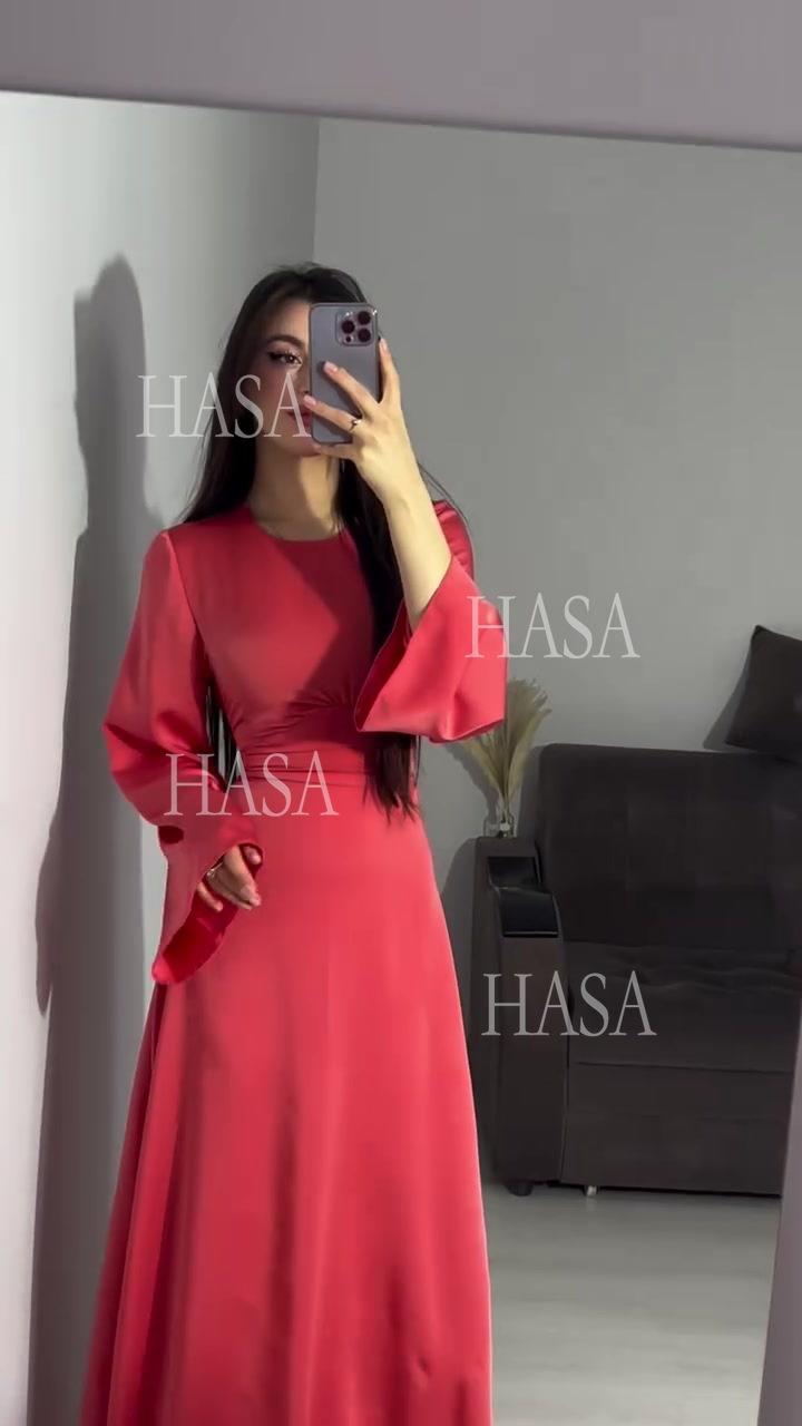 HASA HS6757 Classic Round Neck Flowy Maxi Dress