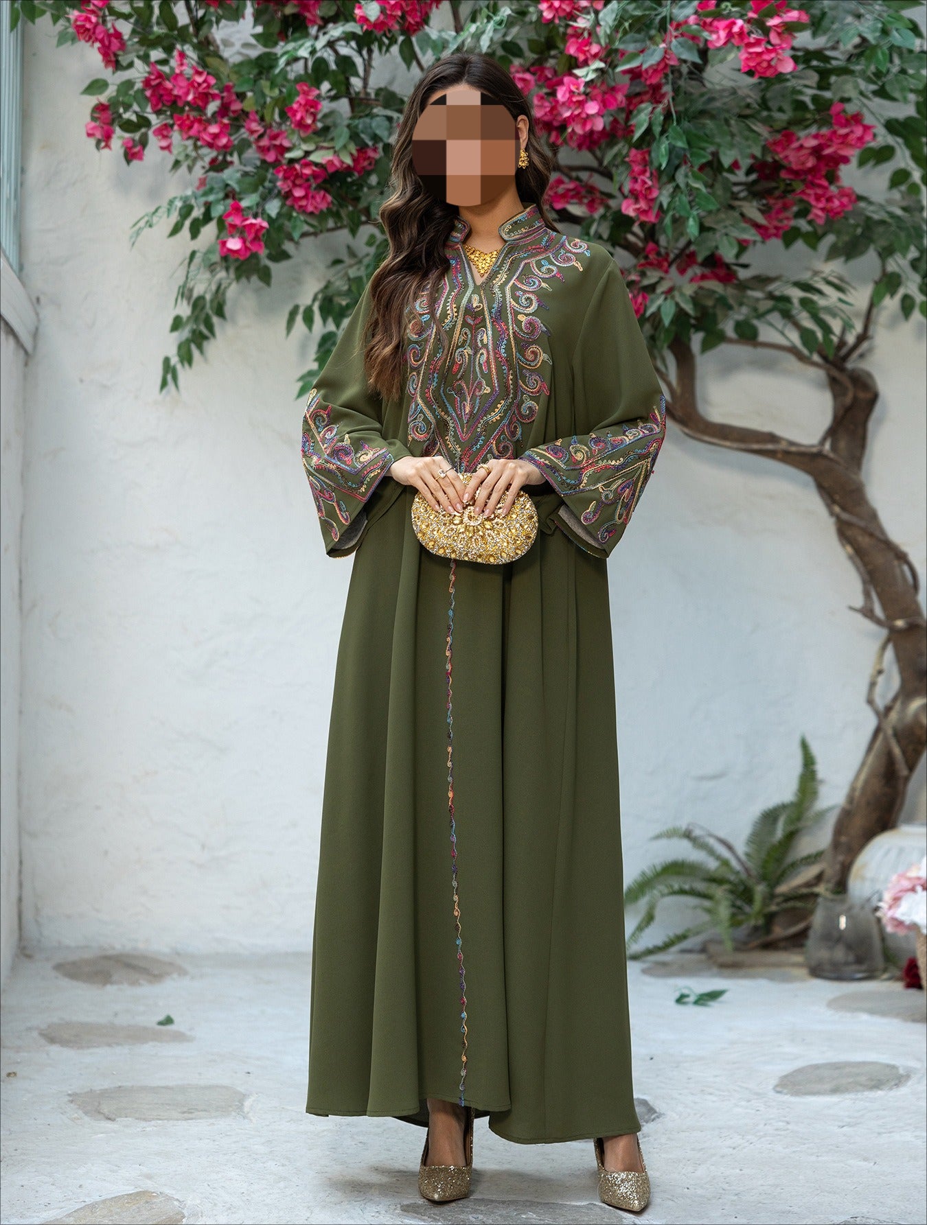 HS6669 Pullover Embroidered Robe Dress with Simple Long Sleeves