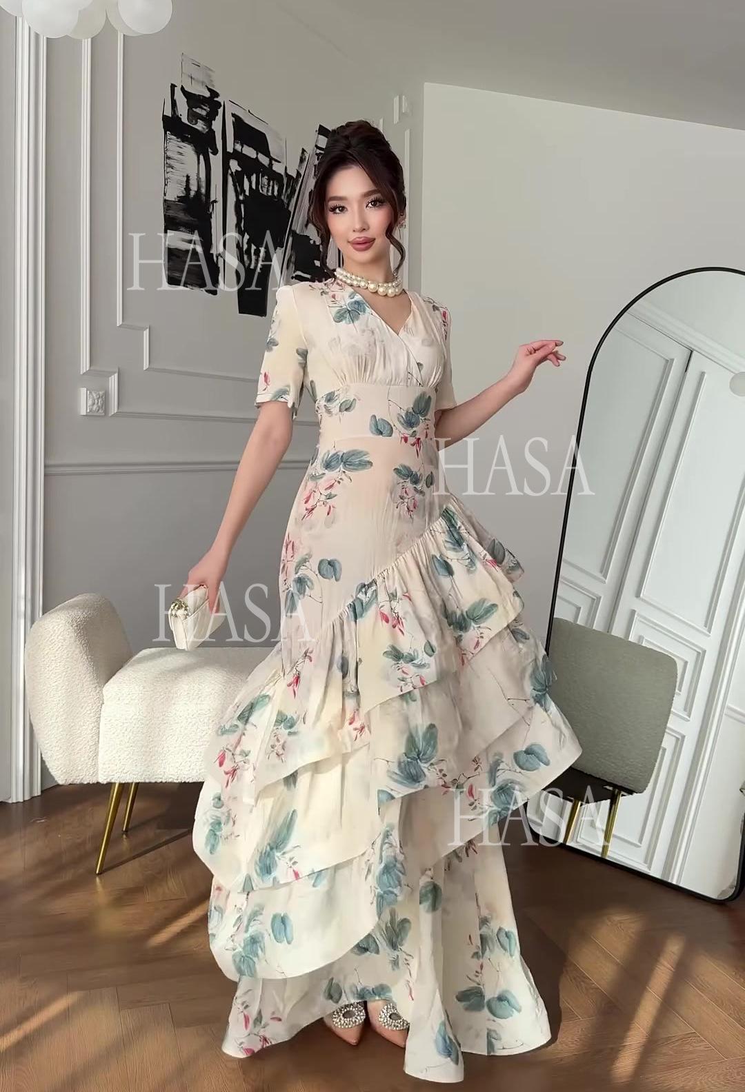 HS6747 Soft Girl Inspired Flowing Maxi Dress