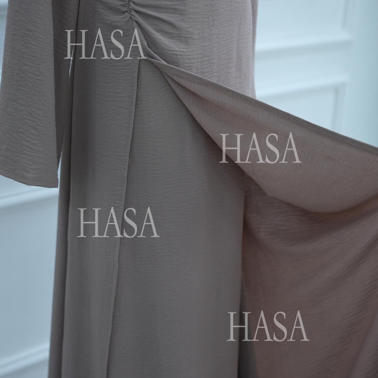 HS6549 Minimalist Abaya with Waist Detail