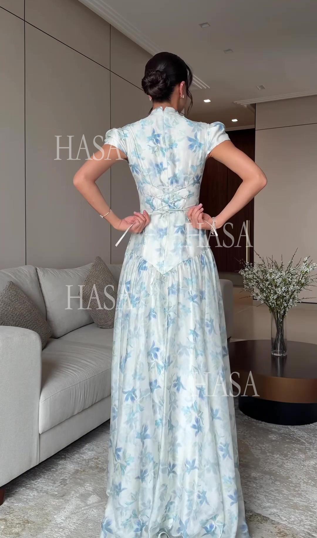 HS6737 Chic Romantic Maxi Dress with Soft Floral Print