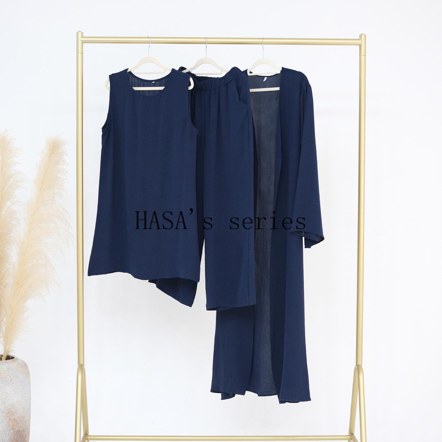 HS5107 Minimalist Style Three-piece Set | Solid Color Long Coat Paired with A Loose Two-piece Suit.
