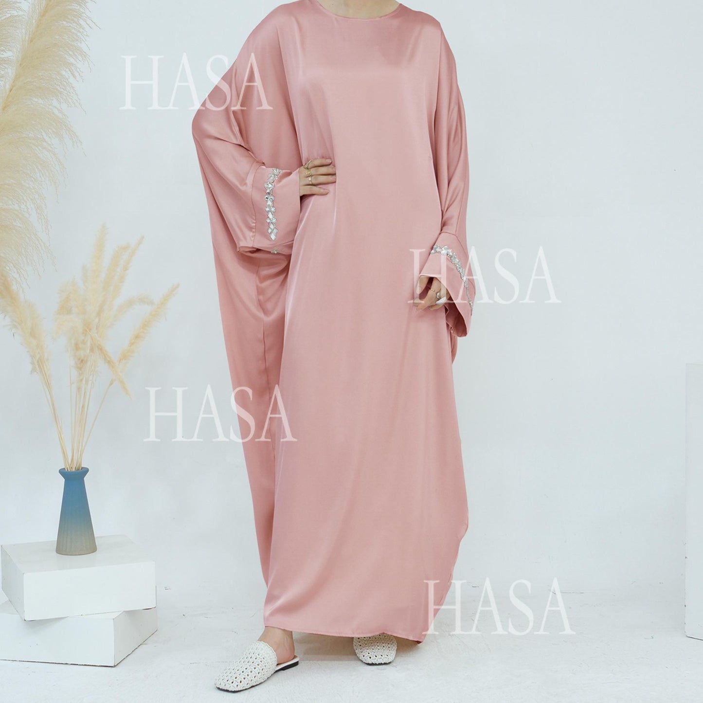 HS5882 A Cardigan Dress with Exquisite Hot Diamond Embellishment and Elegant Details closed abayas