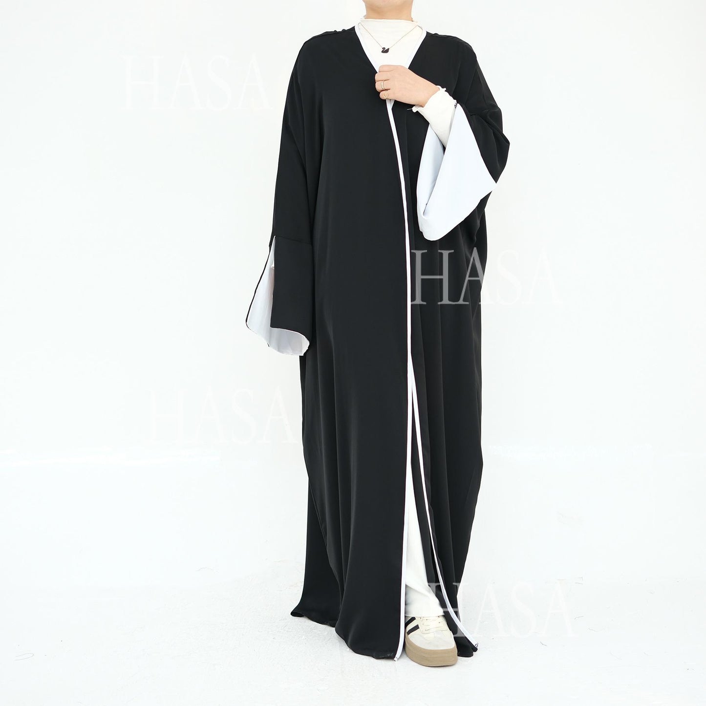 HS5877 The Loose-fitting Robe Has A Lightweight Silhouette That Is Perfect for Any Occasion open abaya outfit