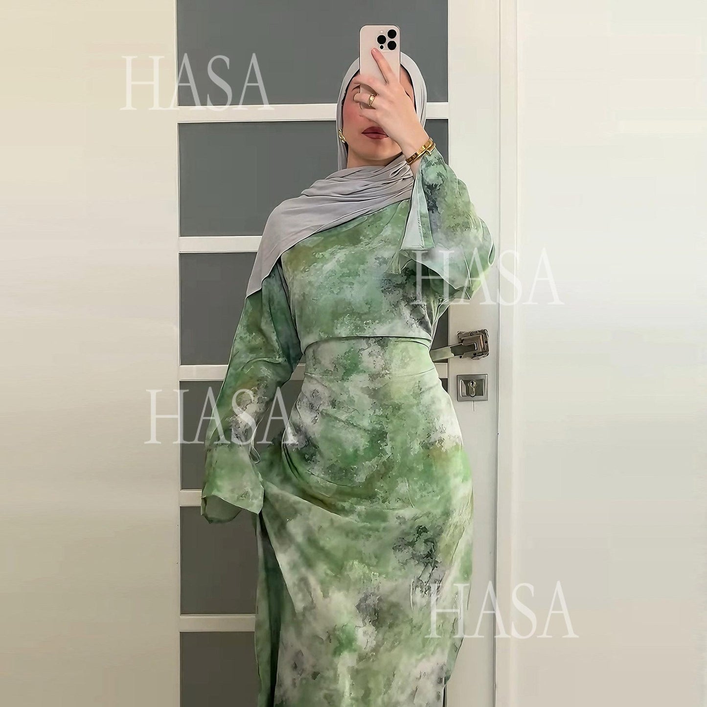 HS6550 Elegant Printed Abaya with Long Sleeves