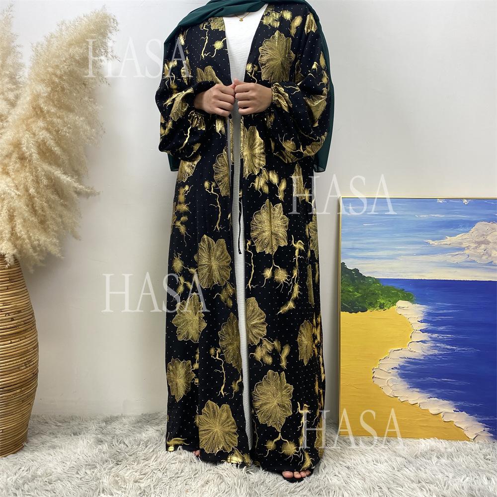 HS6589 Gold-stamped long cardigan with a flowing design