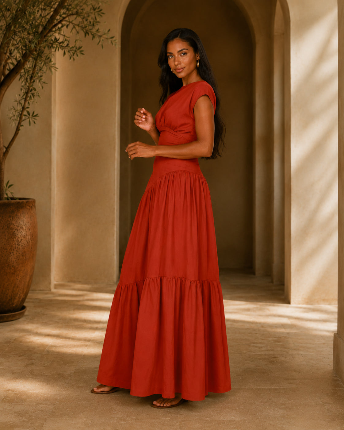 HS1641 Women's Sleeveless Pleated Loose Fit Maxi Dress
