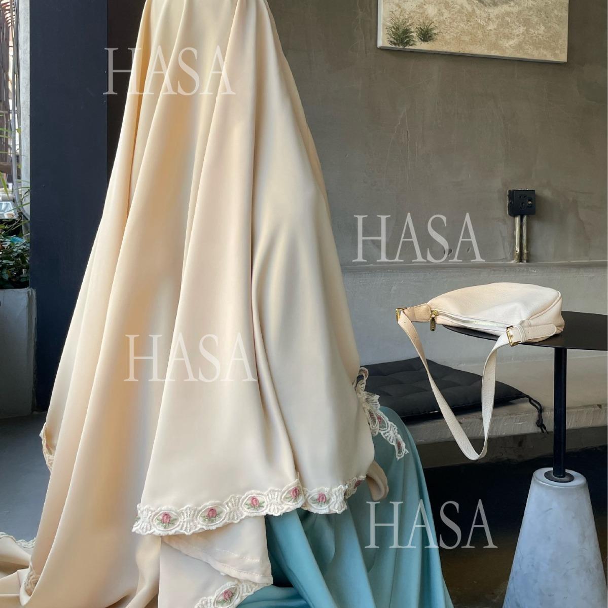 HS6569 Bow-decorated Solid Color Single-layer Headscarf with Three-layer Embroidery