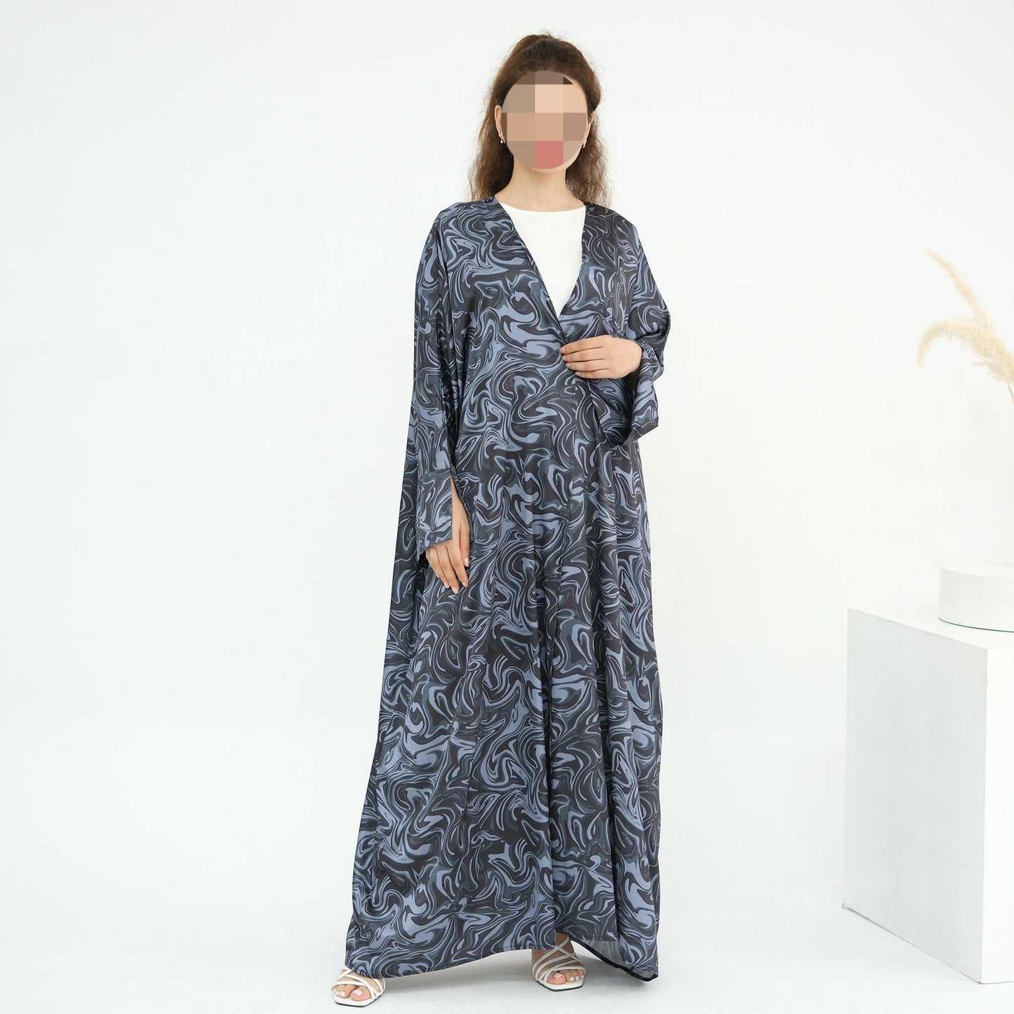 HS6555 Fashionable printed long-sleeved dress with an ankle-length cardigan style