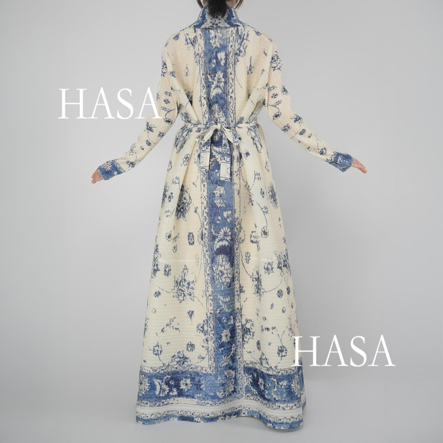 HS5851 Elegant, Retro-style Blue Floral Print Open-front Long Coat.