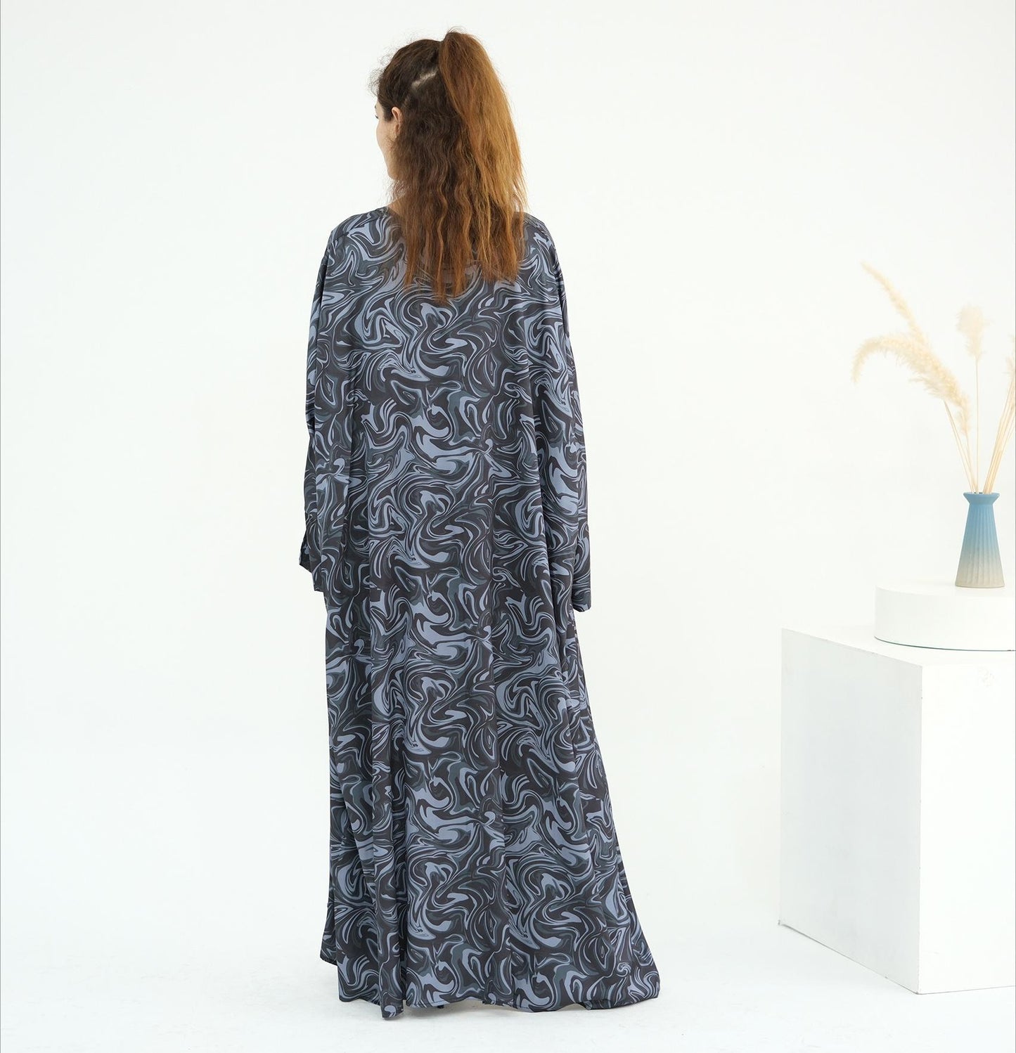 HS6555 Fashionable printed long-sleeved dress with an ankle-length cardigan style