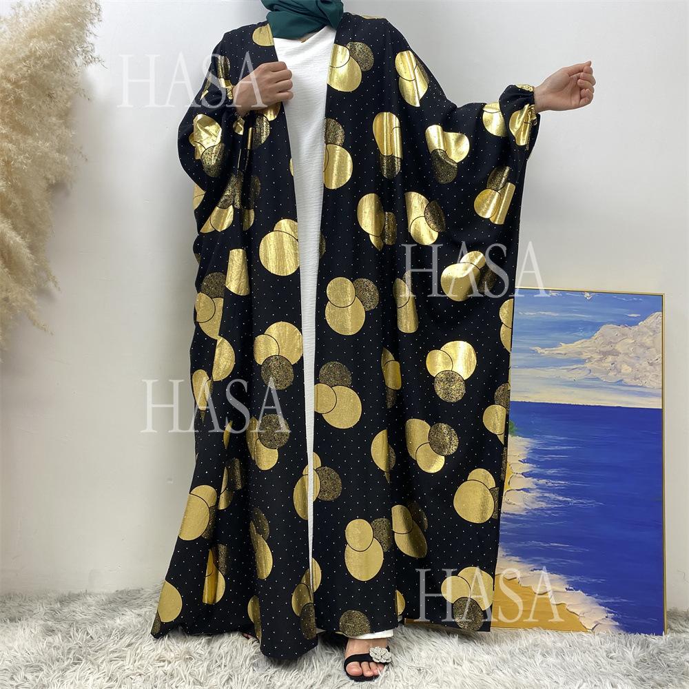 HS6587 Gilded Pattern Cardigan Robe with Bat Sleeves and Loose Flowing Design