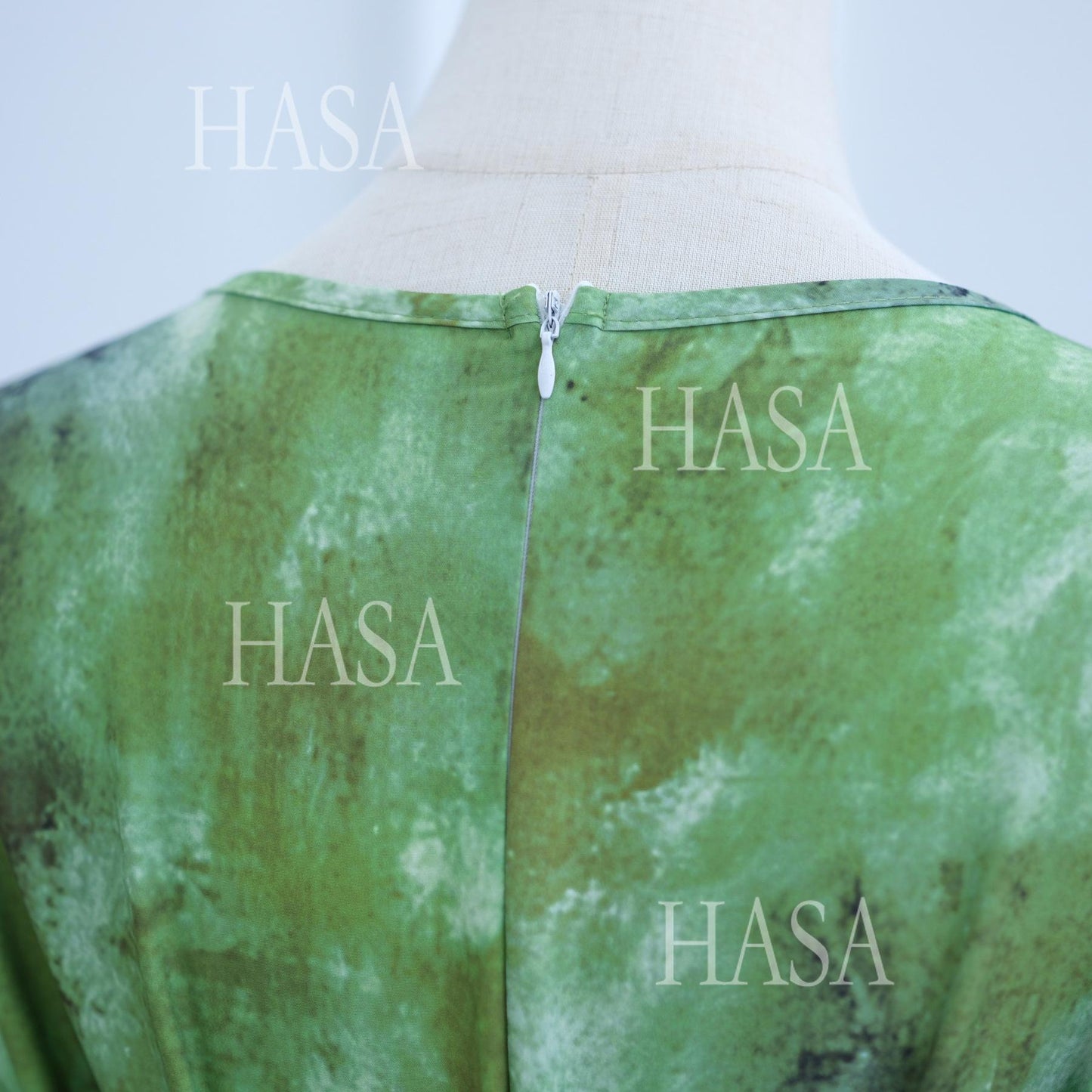 HS6550 Elegant Printed Abaya with Long Sleeves