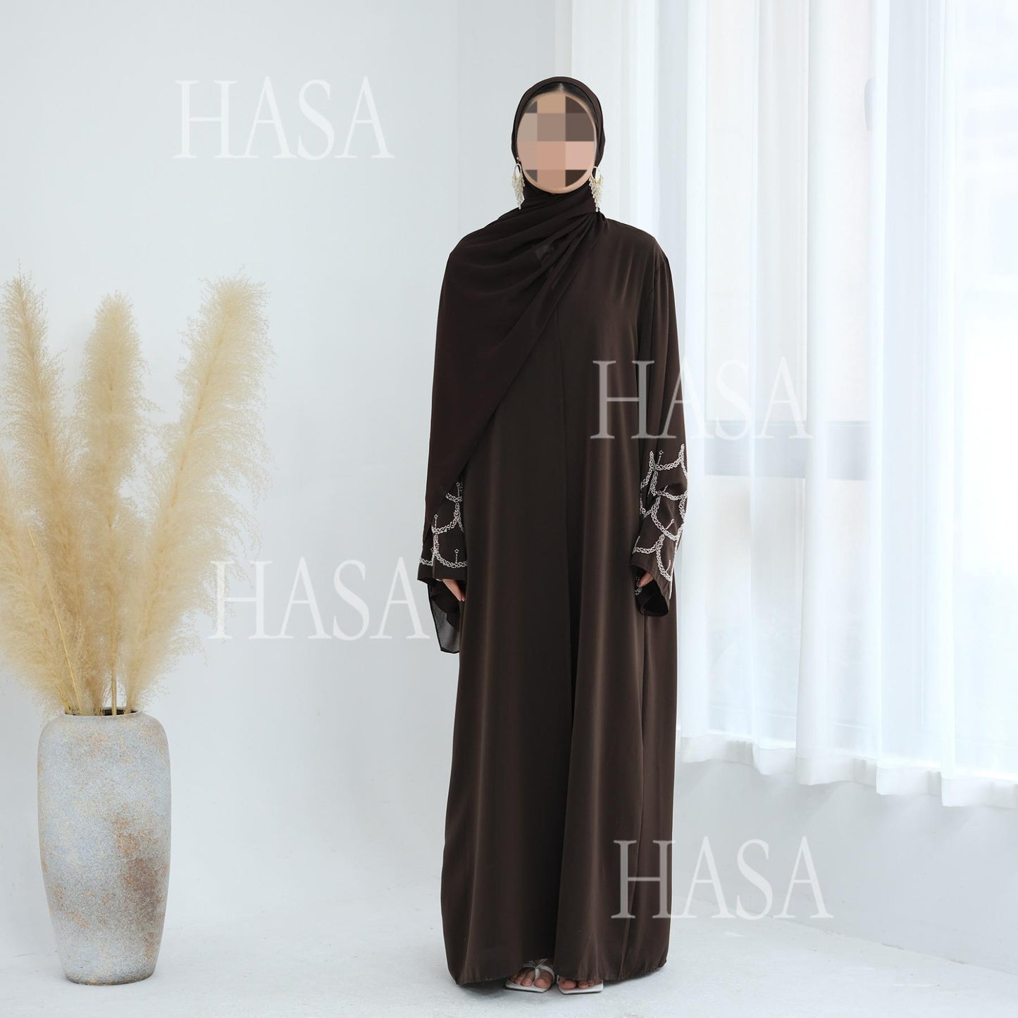 HS6608 Solid Color Hand-beaded Long Cardigan (headscarf Not Included)