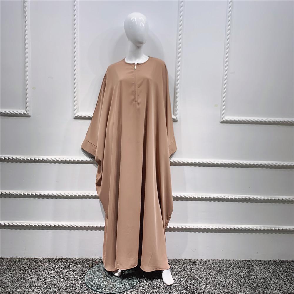 HS0195 رداء ذو ​​حاشية كبيرة بلون سادة وأكمام خفاش